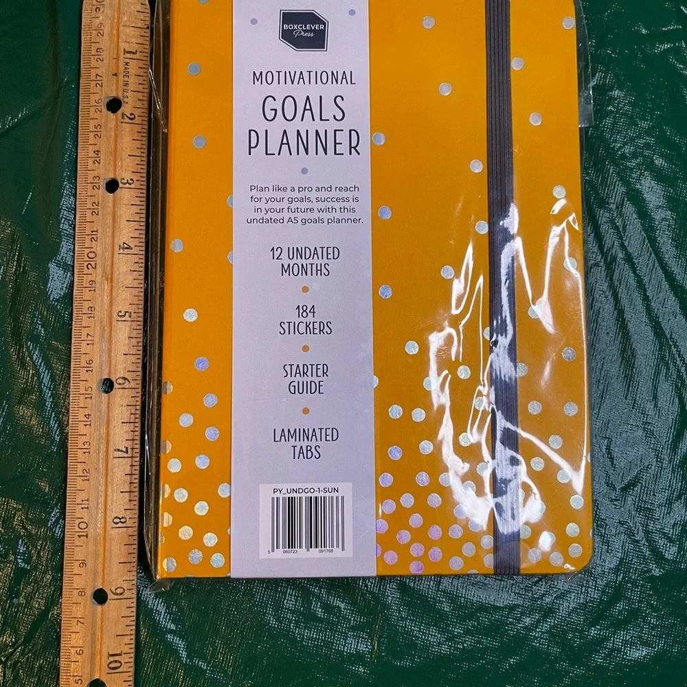 Inspirational Goals Planner - Mustard Yellow